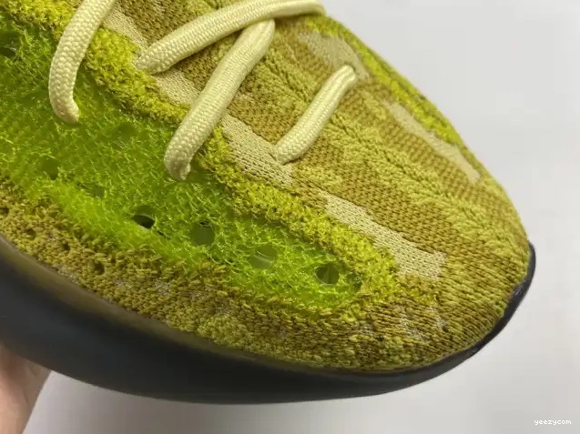 YEEZY GLOW HYLTE ADIDAS BOOST 380 FZ4990 0702